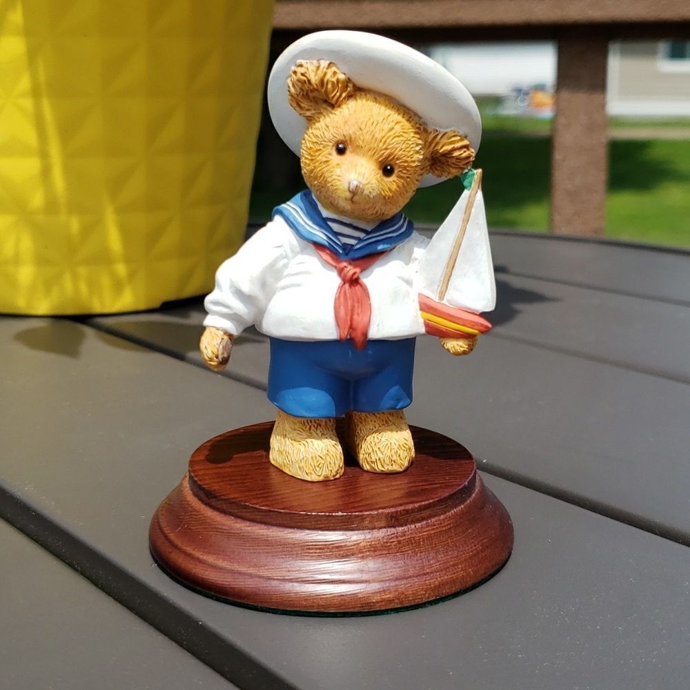 Dept 56 Vintage The Upstairs Downstairs Bears Figurine Sailor Bear with Sailboat